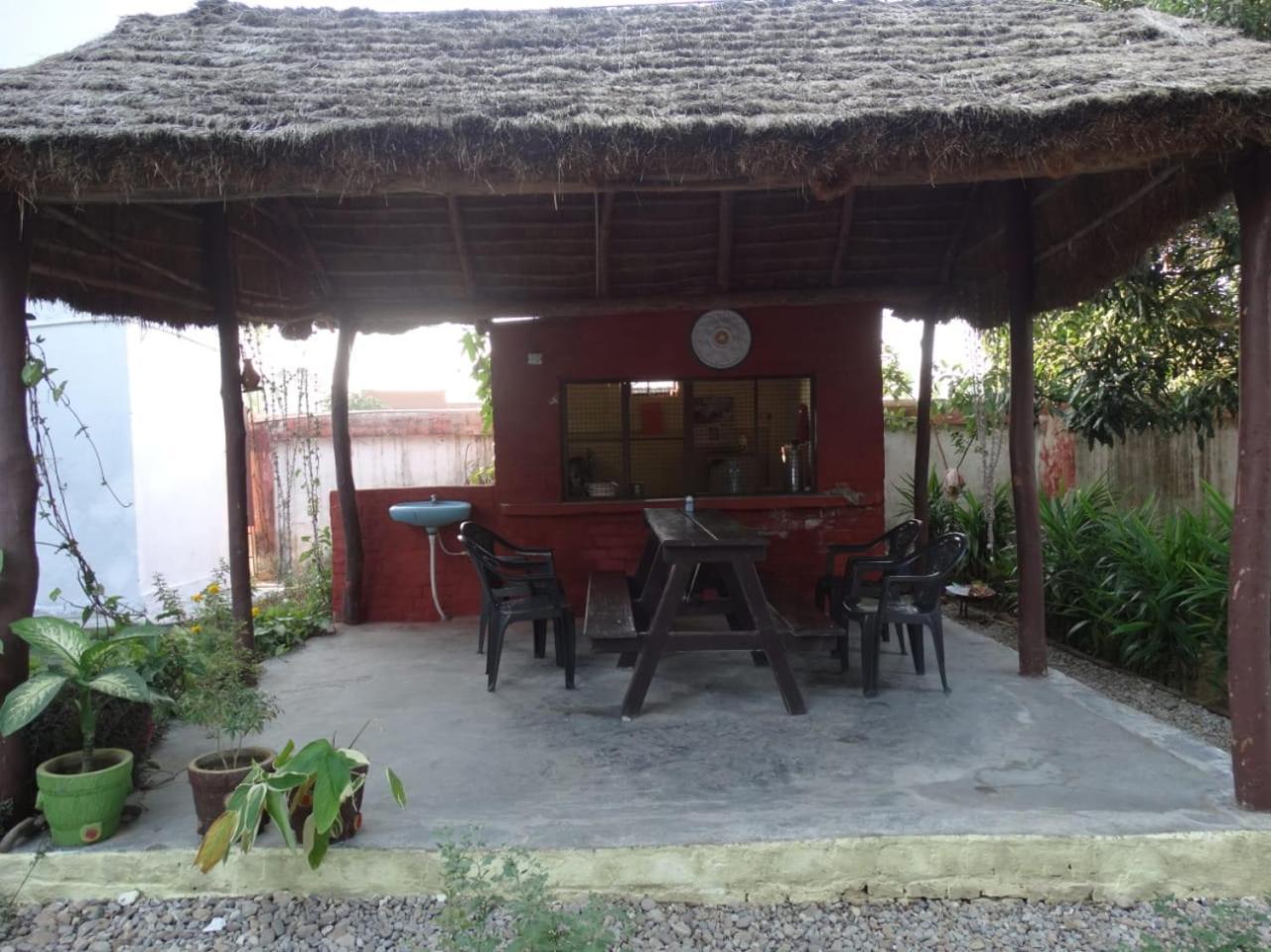 Champions Bungalow Ramnagar Exterior foto